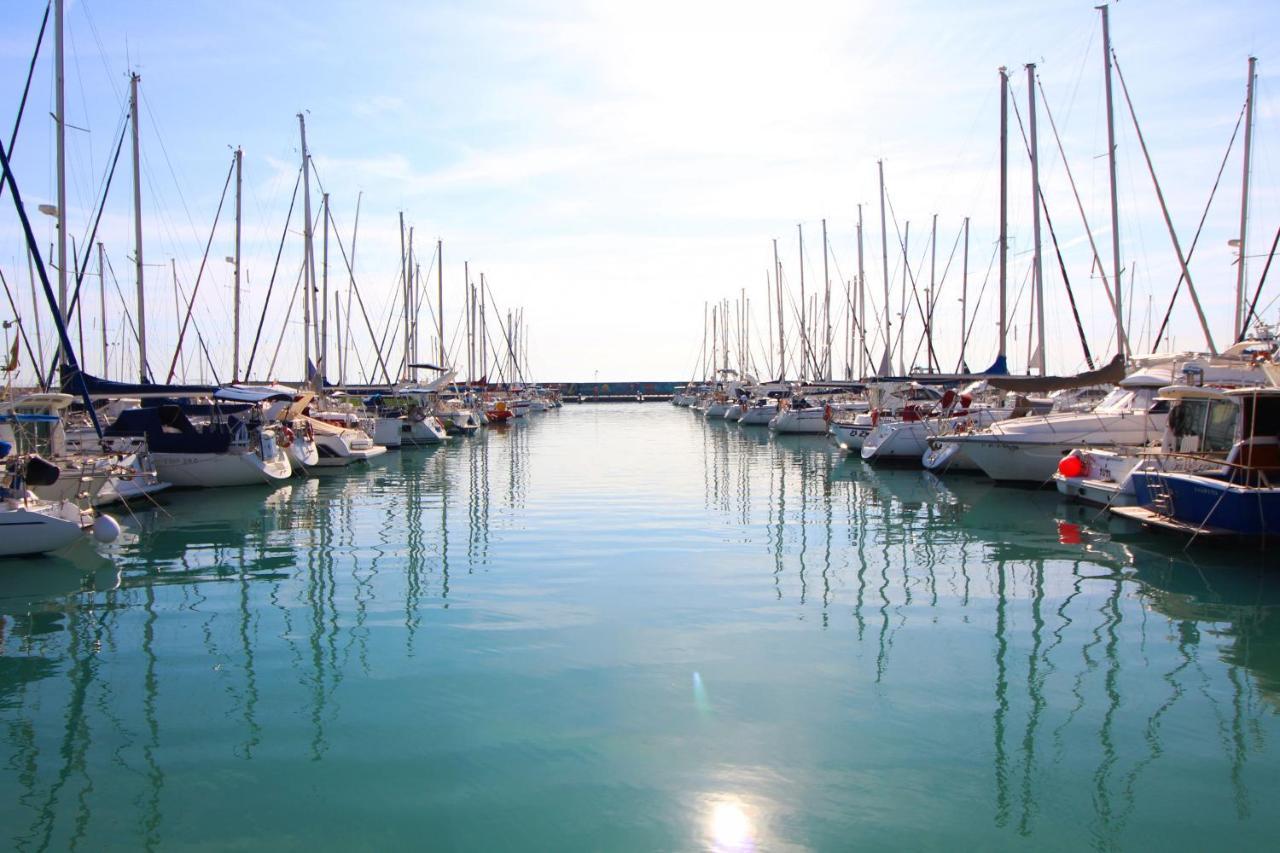 Global Properties, Apartamento Con Terraza Y Piscina En La Playa De Canet Canet d'En Berenguer Buitenkant foto